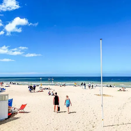 1 Bedroom In Lägenhet Oostende