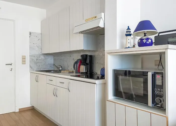 1 Bedroom Amazing In Ostende