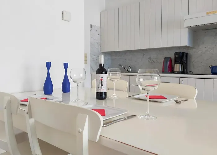 Apartment 1 Bedroom Amazing In