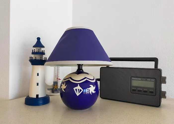 1 Bedroom Amazing In Apartment *